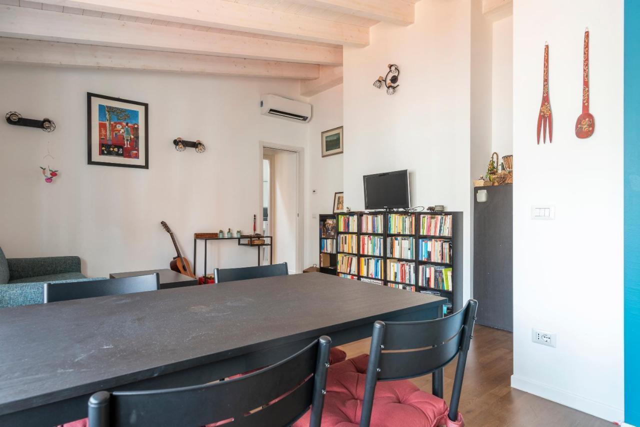 Cozy Near Station Apartment